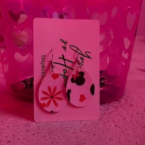 Disney Dangling earrings